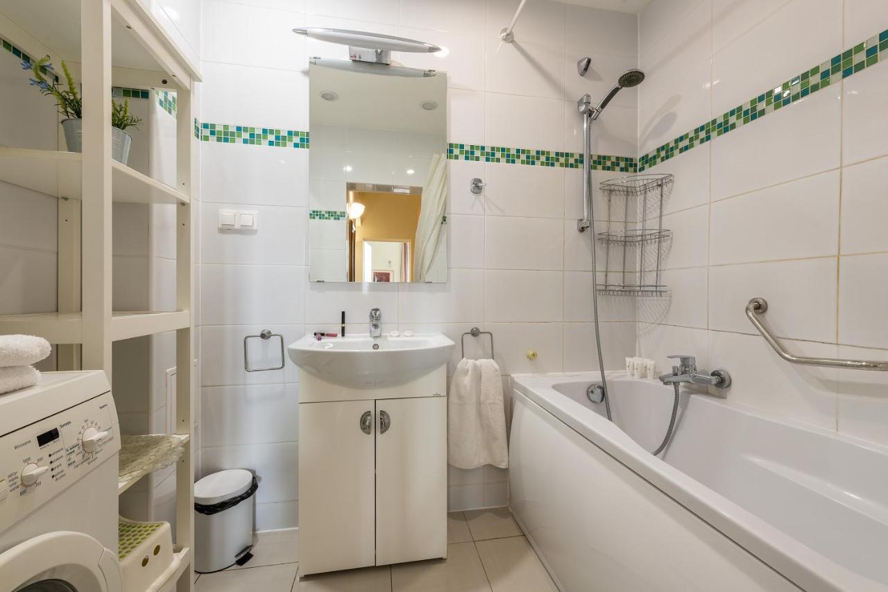 Two Bedroom Apartment For 6 People Varšava Exteriér fotografie